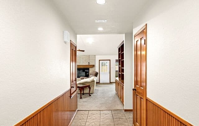 3-bedroom rental at 14320 La Vernia Rd in St Hedwig, TX — photo 5