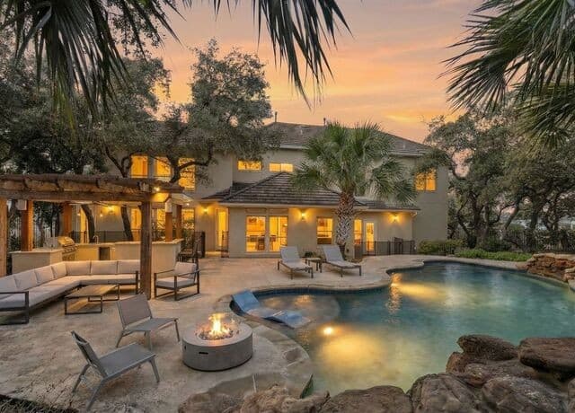 5-bedroom rental at 21218 Harvest Hills in San Antonio, TX — photo 1