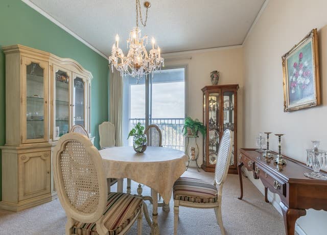 2-bedroom rental at 1 Towers Park Ln Unit 606 in San Antonio, TX — photo 1