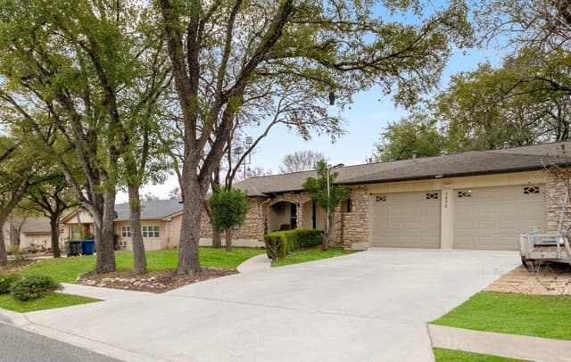 3-bedroom rental at 4822 Bucknell in San Antonio, TX — photo 2