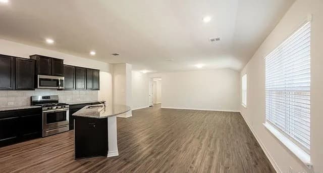 4-bedroom rental at 12006 Turquoise Pond in San Antonio, TX — photo 1
