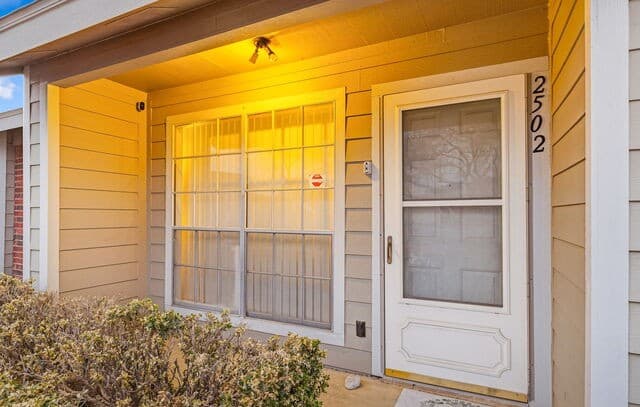 2-bedroom rental at 9140 Timber Path Unit UNIT 2502 in San Antonio, TX — photo 5