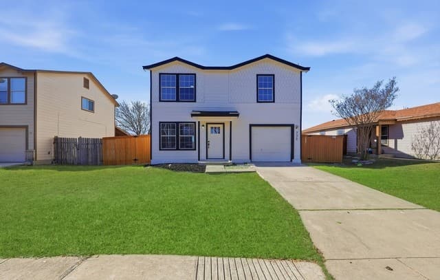 4-bedroom rental at 735 Inks Farm in San Antonio, TX — photo 1