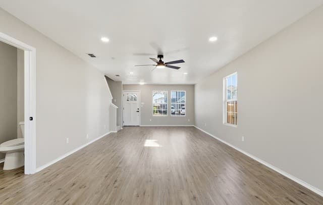 4-bedroom rental at 735 Inks Farm in San Antonio, TX — photo 5