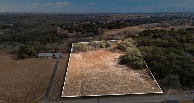 rental at 246 Shamrock Dr., in Floresville, TX — photo 1