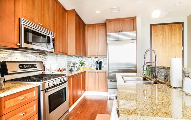 1-bedroom rental at 610 E Market Unit UNIT 3017 in San Antonio, TX — photo 5