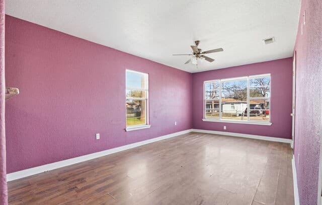 3-bedroom rental at 5107 Cien in San Antonio, TX — photo 5