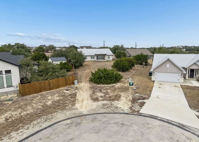rental at 103 Lh Mabbitt in Blanco, TX — photo 1