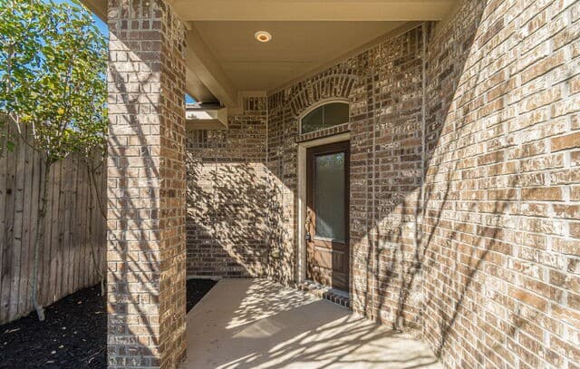 4-bedroom rental at 29625 Elkhorn in Fair Oaks Ranch, TX — photo 4