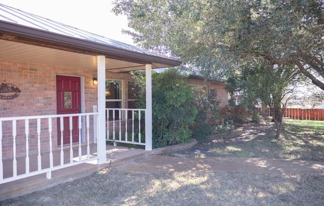 Home for sale at 3190 Pittman Rd in St.Hedwig, TX — photo 3