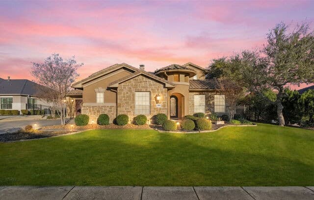 4-bedroom rental at 3827 Luz Del Faro in San Antonio, TX — photo 4