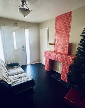 3-bedroom rental at 1923 Dahlgreen in San Antonio, TX — photo 3
