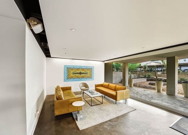 1-bedroom rental at 1115 S Alamo Unit 2213 in San Antonio, TX — photo 5
