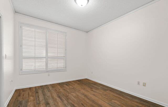 2-bedroom rental at 1 Towers Park Ln Unit 1810 in San Antonio, TX — photo 4