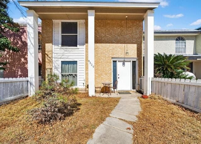 3-bedroom rental at 6529 Spring Hurst in San Antonio, TX — photo 1
