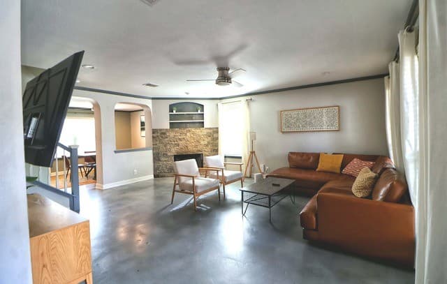 3-bedroom rental at 5110 Stormy Skies in San Antonio, TX — photo 5