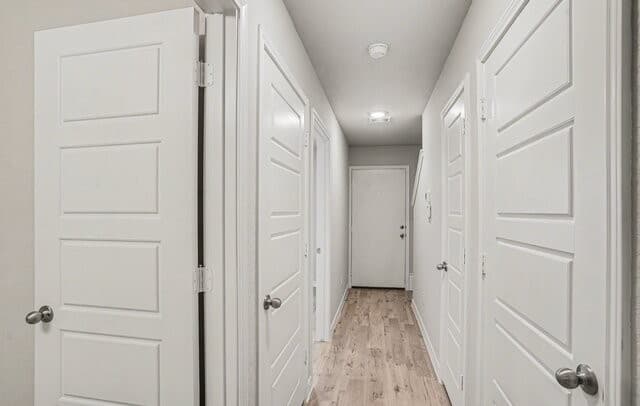 3-bedroom rental at 310 W Evergreen ST #120 in San Antonio, TX — photo 4