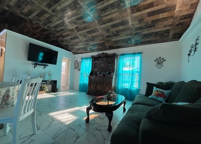1-bedroom rental at 3088 County Road 442 in Stockdale, TX — photo 3