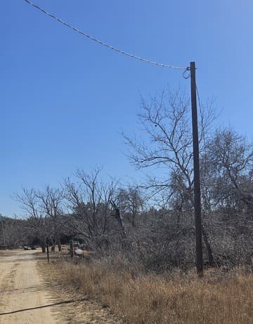 rental at IH 35 Ih 35 Esm in Natalia, TX — photo 5