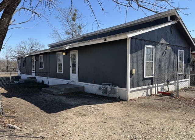 rental at 8814 Wilma Jean in San Antonio, TX — photo 2