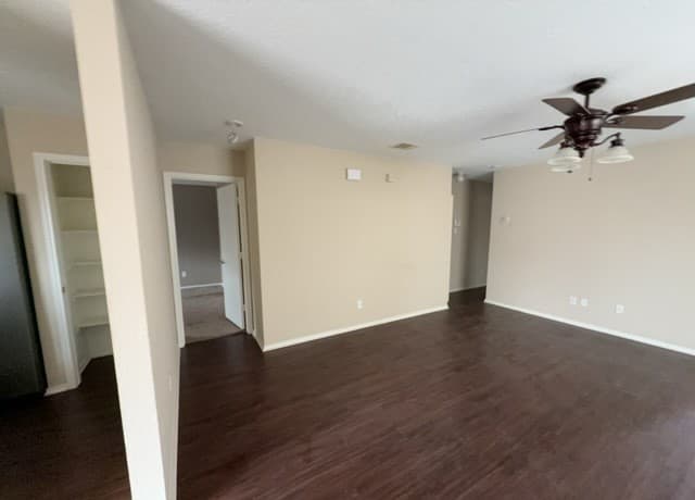3-bedroom rental at 11342 Victory Cavern in San Antonio, TX — photo 3