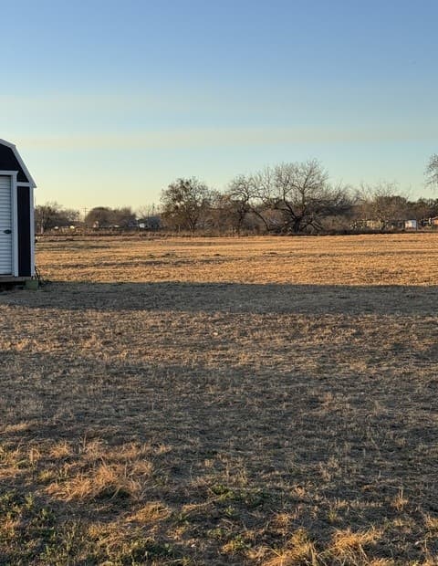 rental at LOT 18A Winship Rd in Pleasanton, TX — photo 3