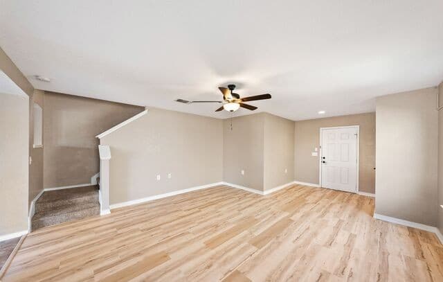 4-bedroom rental at 7454 Bluebonnet Bay in San Antonio, TX — photo 4