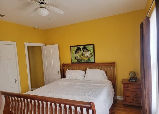 2-bedroom rental at 273 E Lullwood Ave in San Antonio, TX — photo 4