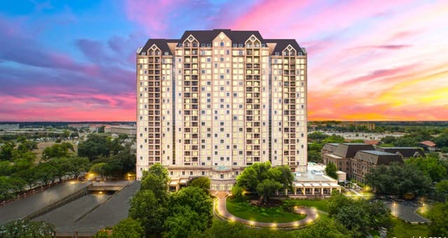 2-bedroom rental at 1 Towers Park Ln Unit 1813 in San Antonio, TX — photo 1