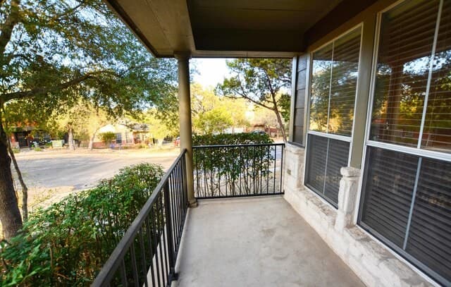 3-bedroom rental at 7530 Acorn Bend in San Antonio, TX — photo 4