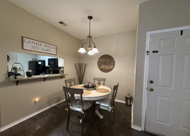 1-bedroom rental at 11839 Parliament Unit 2423 in San Antonio, TX — photo 4