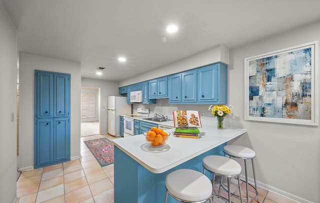 2-bedroom rental at 2611 Eisenhauer Unit 901 in San Antonio, TX — photo 4