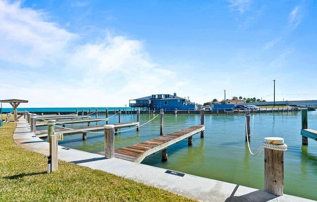 2-bedroom rental at 620 S Fulton Beach Rd Unit 204 in Rockport, TX — photo 5