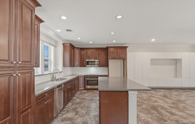 Home for sale at 623 Leigh St in San Antonio, TX — photo 5
