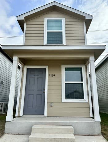 2-bedroom rental at 7160 Elm Cove in San Antonio TX