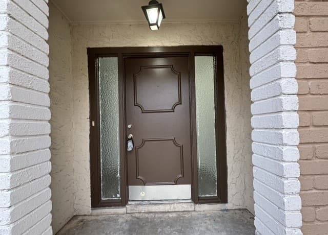 3-bedroom rental at 6631 Spring Hurst in San Antonio, TX — photo 2