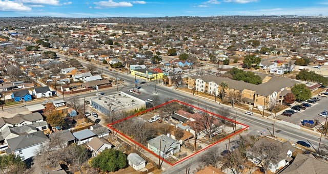 rental at 1802 Cincinnati in San Antonio, TX — photo 3