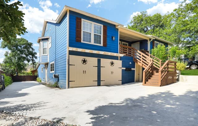 rental at 425 Parland in San Antonio, TX — photo 2