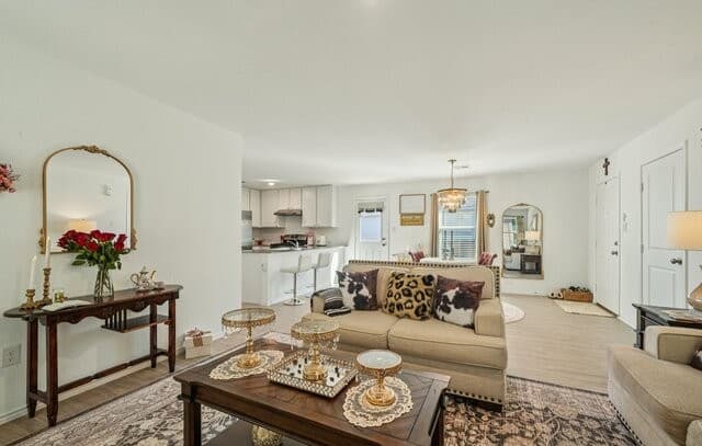 3-bedroom rental at 13511 Barton Cv in San Antonio, TX — photo 4