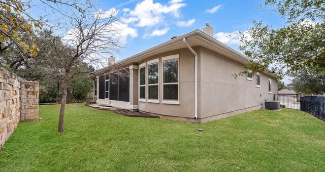 3-bedroom rental at 2615 Galit in San Antonio, TX — photo 4