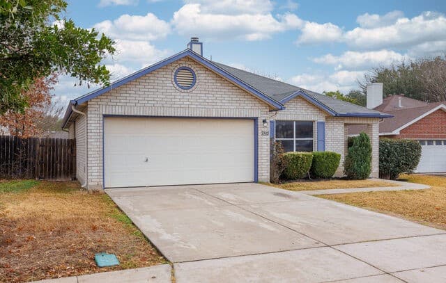 3-bedroom rental at 7812 Forest Dream in Live Oak, TX — photo 3
