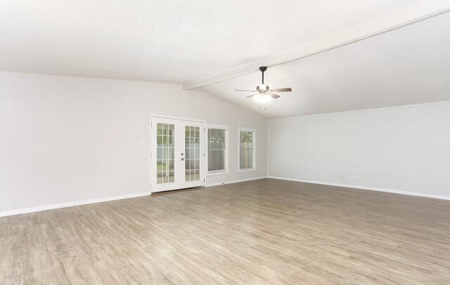 3-bedroom rental at 7118 Castleridge in San Antonio, TX — photo 5