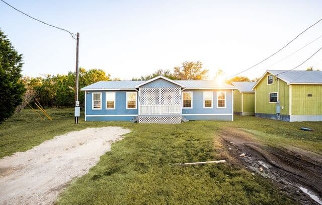 rental at 289 Chaparral Dr in Bandera, TX — photo 3