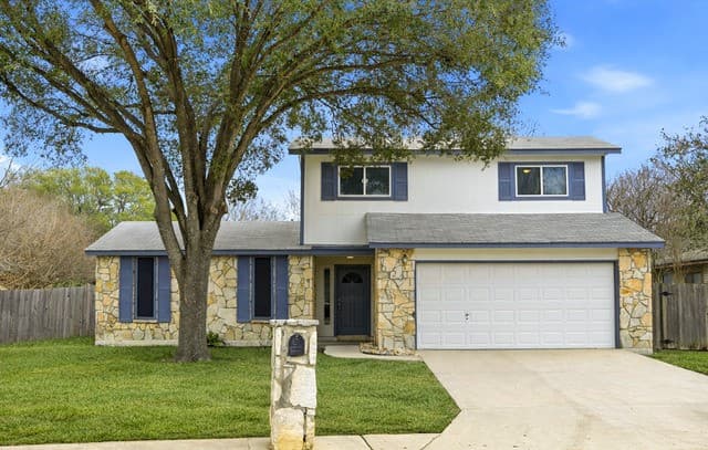 3-bedroom rental at 3231 Morning Trail in San Antonio, TX — photo 1