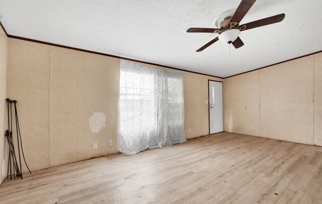 4-bedroom rental at 17402 Fx Ball in Elmendorf, TX — photo 5