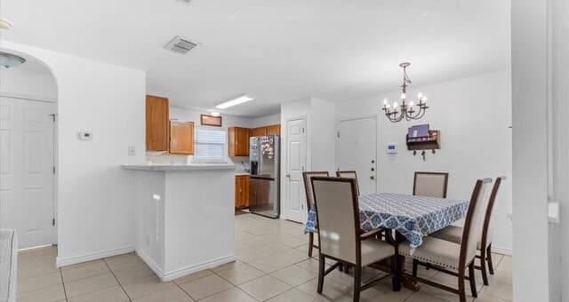 3-bedroom rental at 4007 Sparrow Lake in San Antonio, TX — photo 4