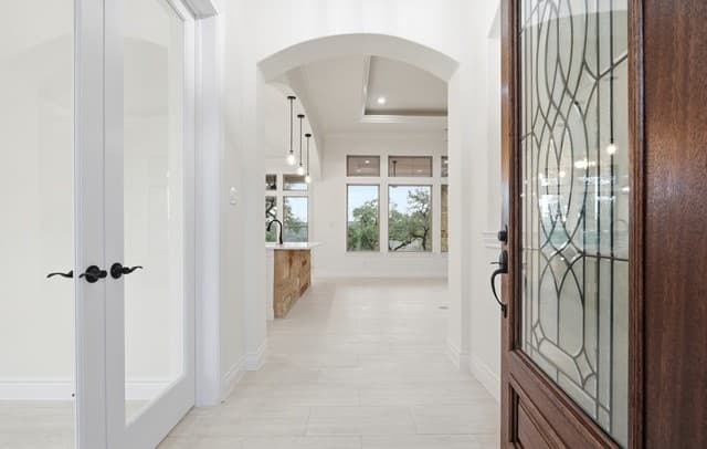 4-bedroom rental at 412 Havasu in Spring Branch, TX — photo 3