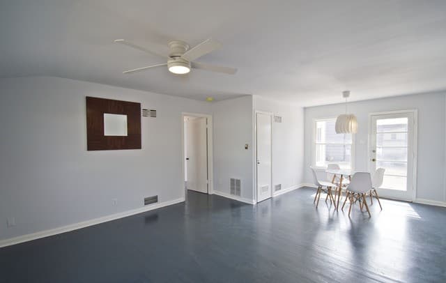 3-bedroom rental at 602 Sacramento in San Antonio, TX — photo 3