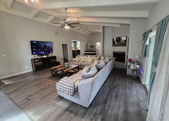 3-bedroom rental at 8715 Post Oak in San Antonio, TX — photo 5