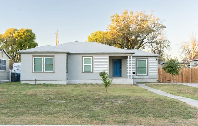 3-bedroom rental at 1523 Melissa Sue in San Antonio, TX — photo 2